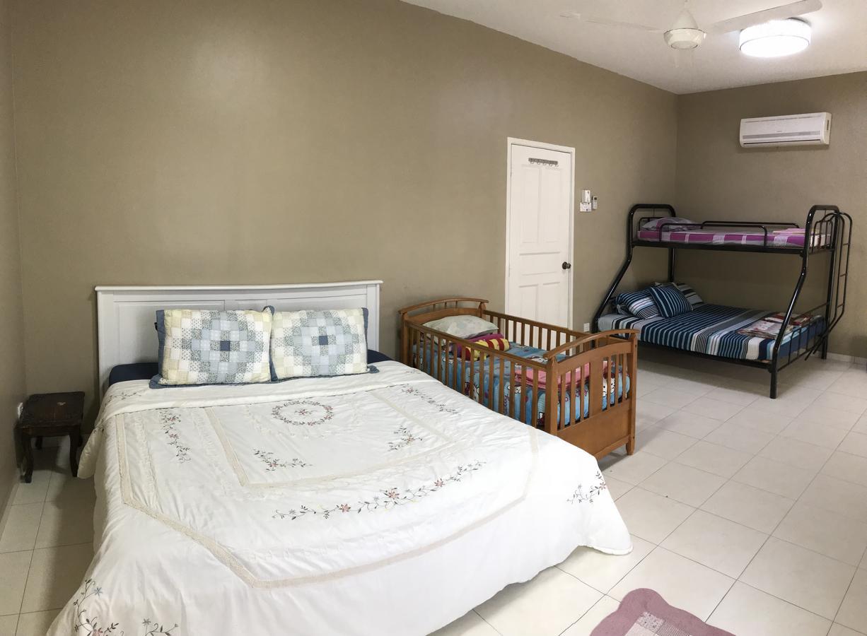 Homestay Melaka Executive Exterior photo
